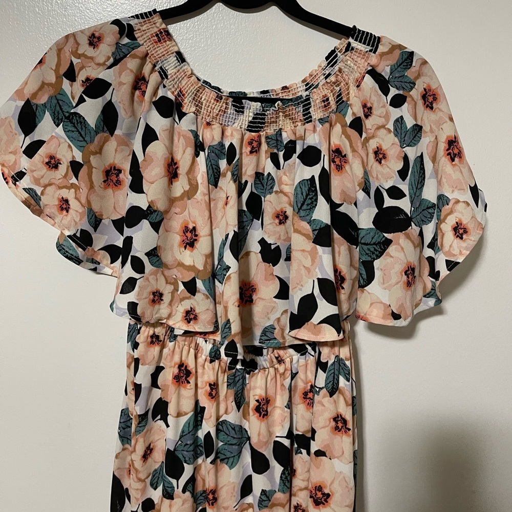 Show me your MUMU floral dress - Picture 6 of 6